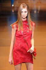 ヴェルサーチ 2014-15年秋冬コレクション - ゴージャスに表現する、女の力強さ｜写真21