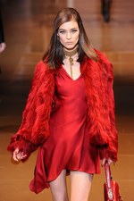 ヴェルサーチ 2014-15年秋冬コレクション - ゴージャスに表現する、女の力強さ｜写真33