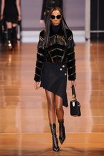 ヴェルサーチ 2014-15年秋冬コレクション - ゴージャスに表現する、女の力強さ｜写真34