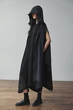 Y's....“ずらして二重”になるレイヤード風ロングコートや水玉模様のデニムジャケット＆パンツ｜写真17