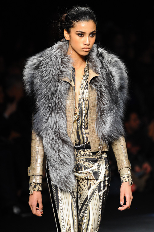 ロベルト カヴァリ(roberto cavalli) 2014-15年秋冬ウィメンズコレクション  - 写真5