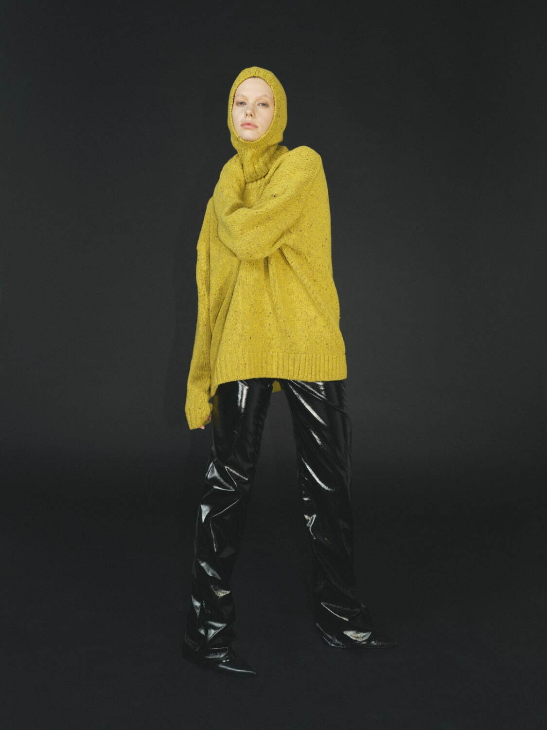 レディース・黄色のセーター(ニット)を使ったコーディネート - 写真10