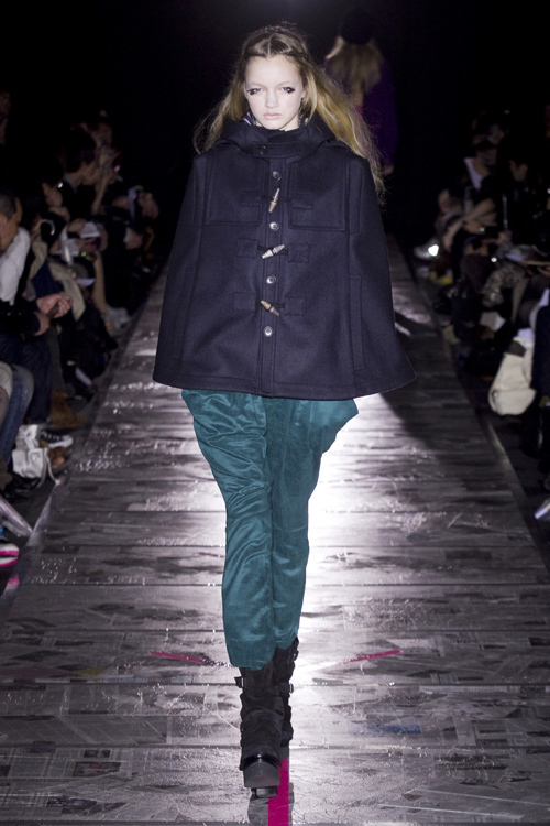 ヒスイ 2010-11年秋冬<span>コレクション</span> - 写真4