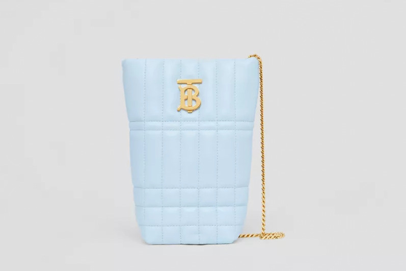 バーバリー新作“モノグラムロゴ”輝くバッグやチェック柄ジャケット - 新宿高島屋で限定発売