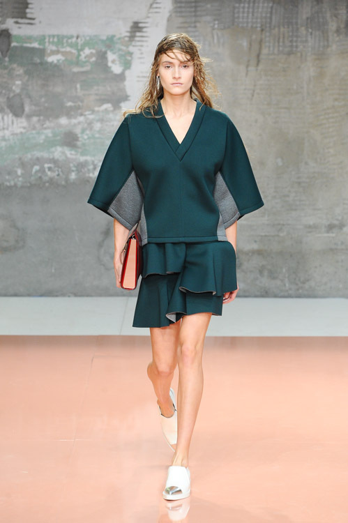 マルニ(MARNI) 2014-15年秋冬ウィメンズコレクション シルエット - 写真6
