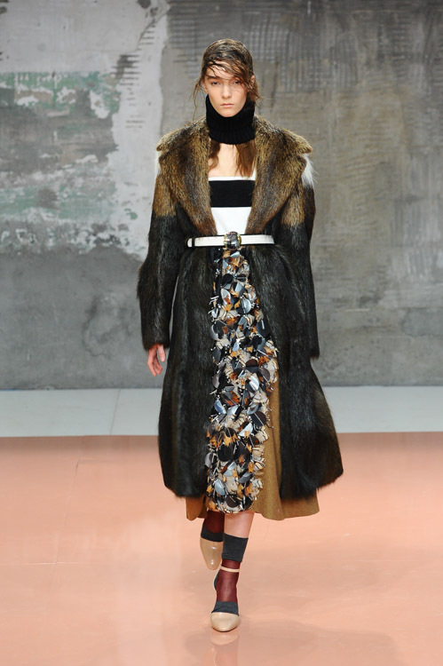 マルニ(MARNI) 2014-15年秋冬ウィメンズコレクション シルエット - 写真43