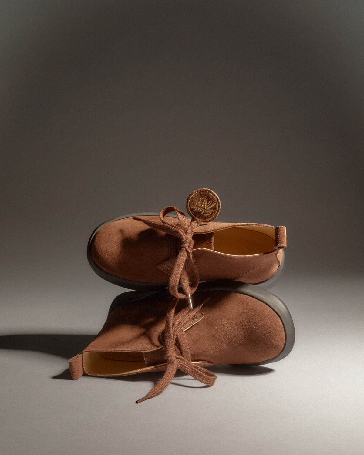 ザラ(ZARA), クラークス(Clarks) ワラビー｜写真38