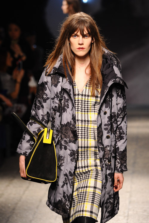 エムエスジーエム(MSGM) 2014-15年秋冬ウィメンズ&メンズコレクション  - 写真44