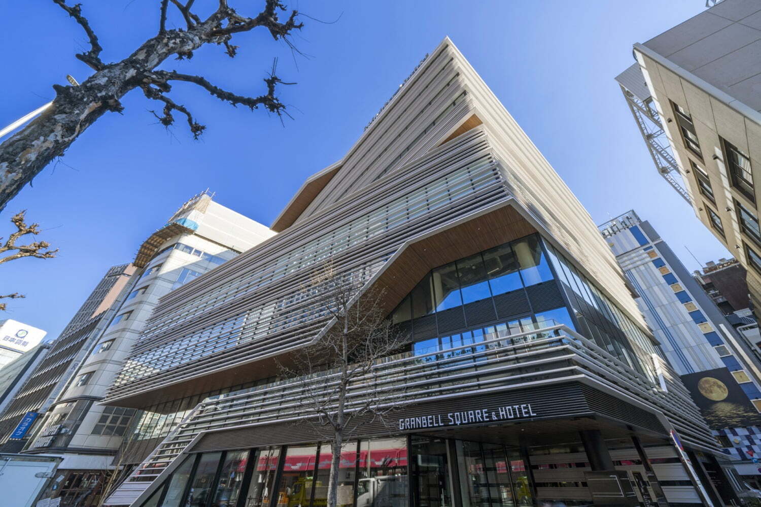 商業施設｜「グランベルスクエア」東京・銀座コリドー街の複合商業施設、スパサウナ・ホテル・飲食店など