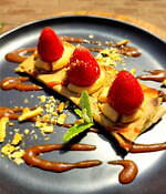 六本木 アークヒルズ「ヒルズマルシェ」で春のいちご祭り、様々なスイーツや食品が集結｜写真1