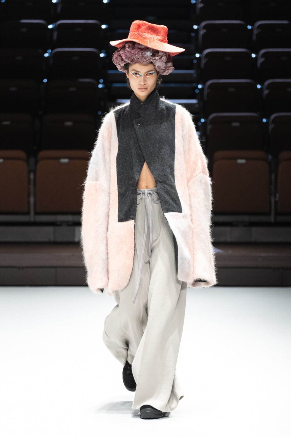 シンヤコヅカ 2023-24年秋冬<span>コレクション</span> - 写真40