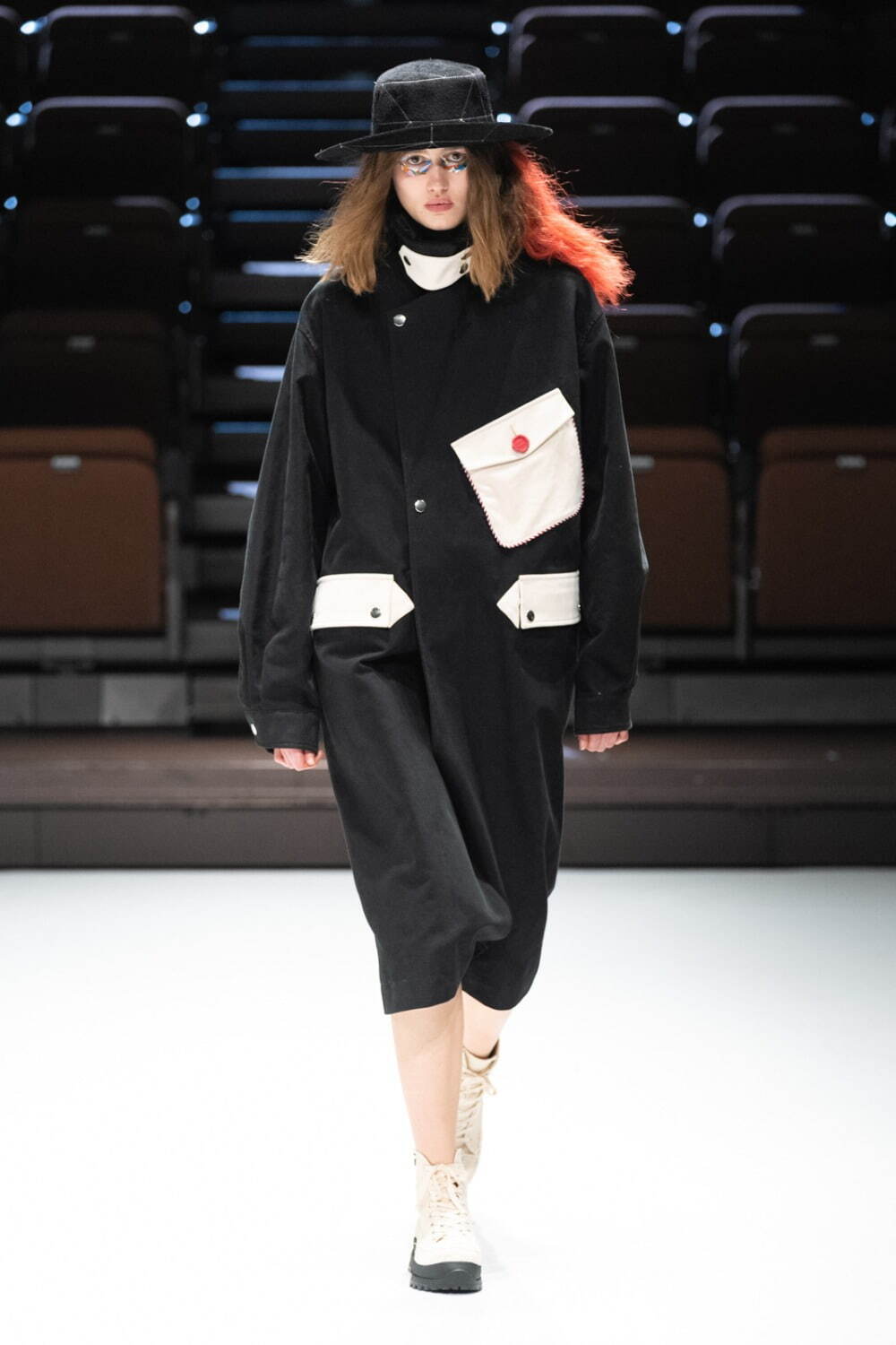 シンヤコヅカ 2023-24年秋冬<span>コレクション</span> - 写真42