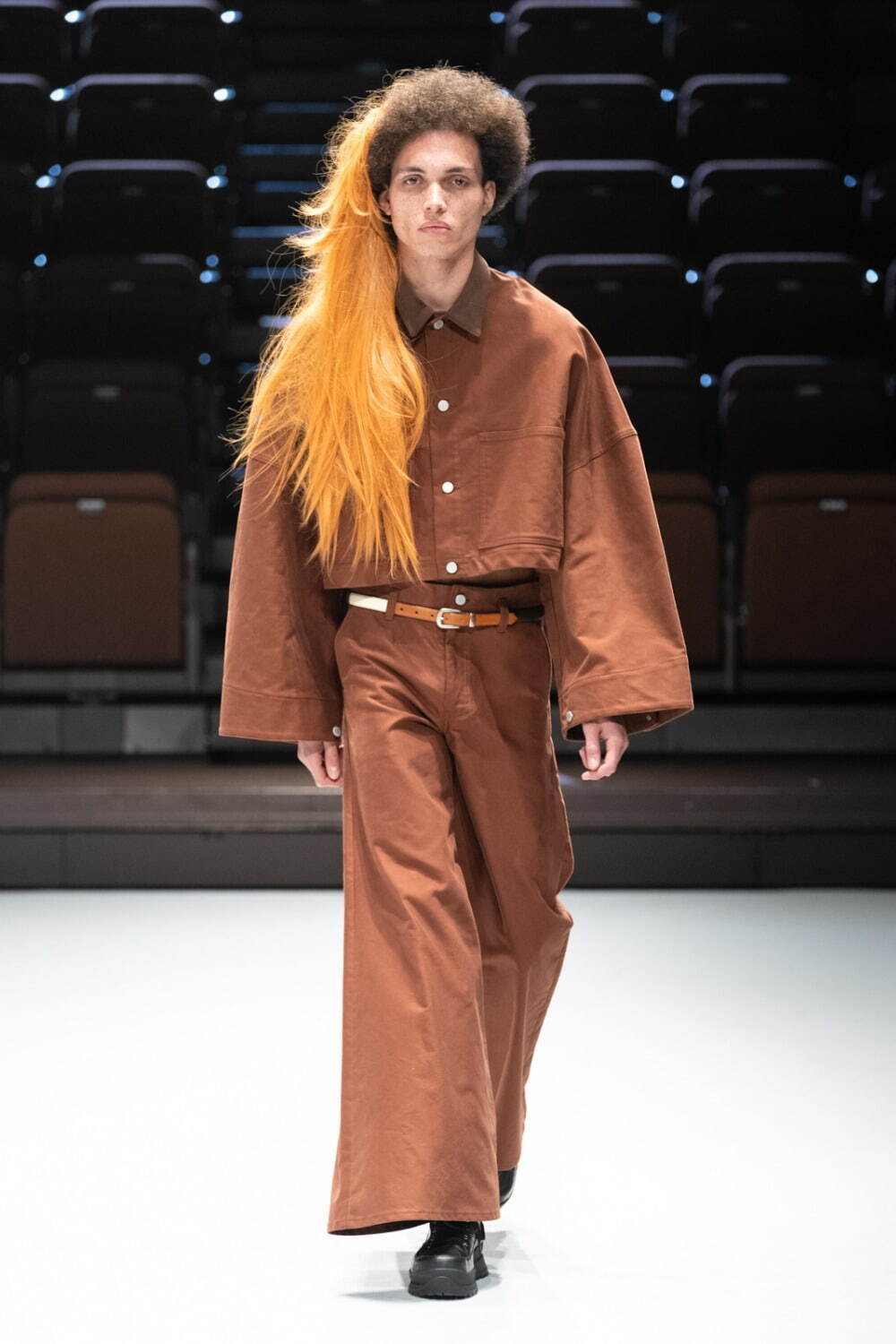シンヤコヅカ 2023-24年秋冬<span>コレクション</span> - 写真47