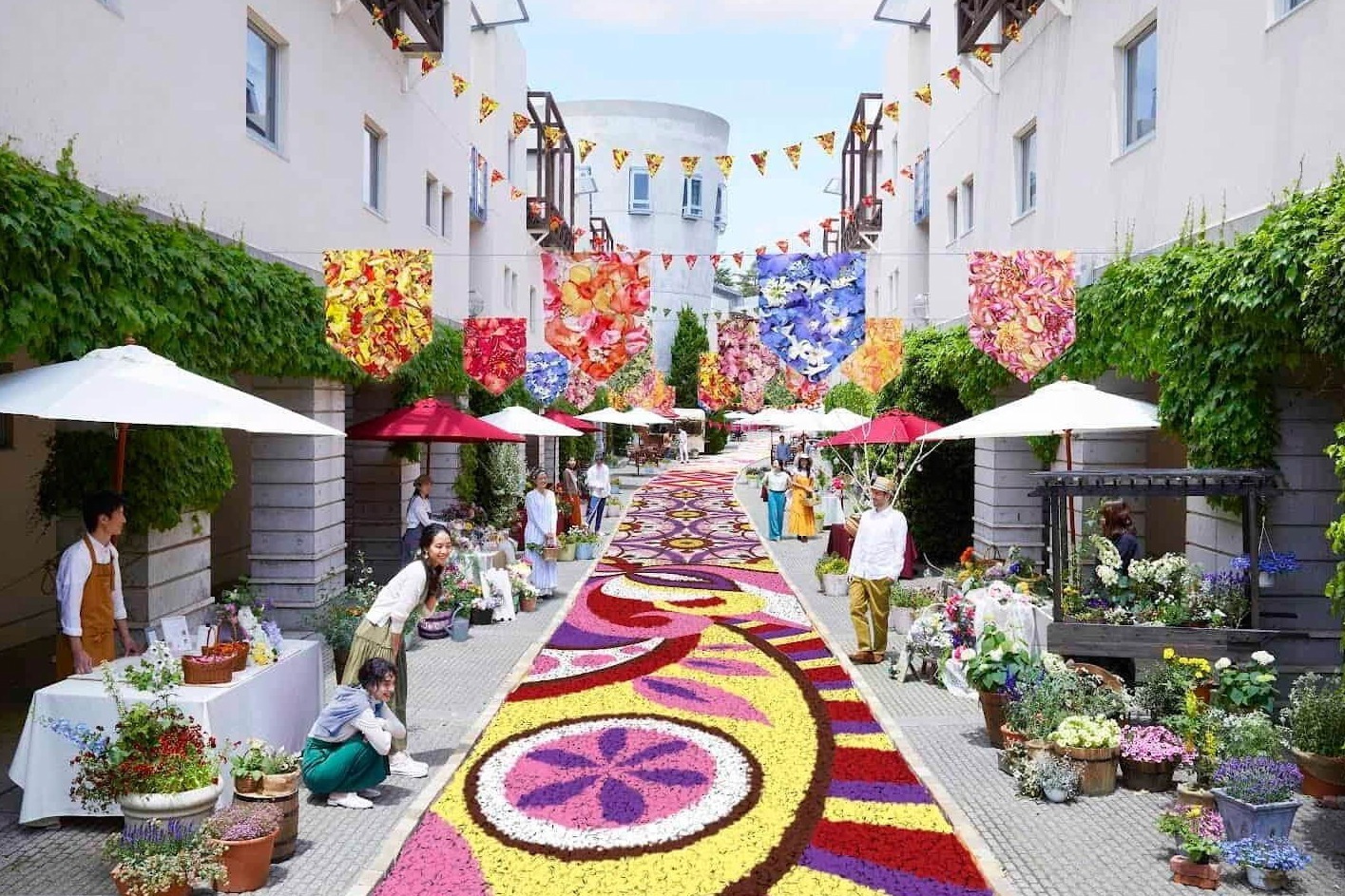 星野リゾート リゾナーレ八ヶ岳“花の絨毯”が広がる春イベント、花咲くスイーツビュッフェも