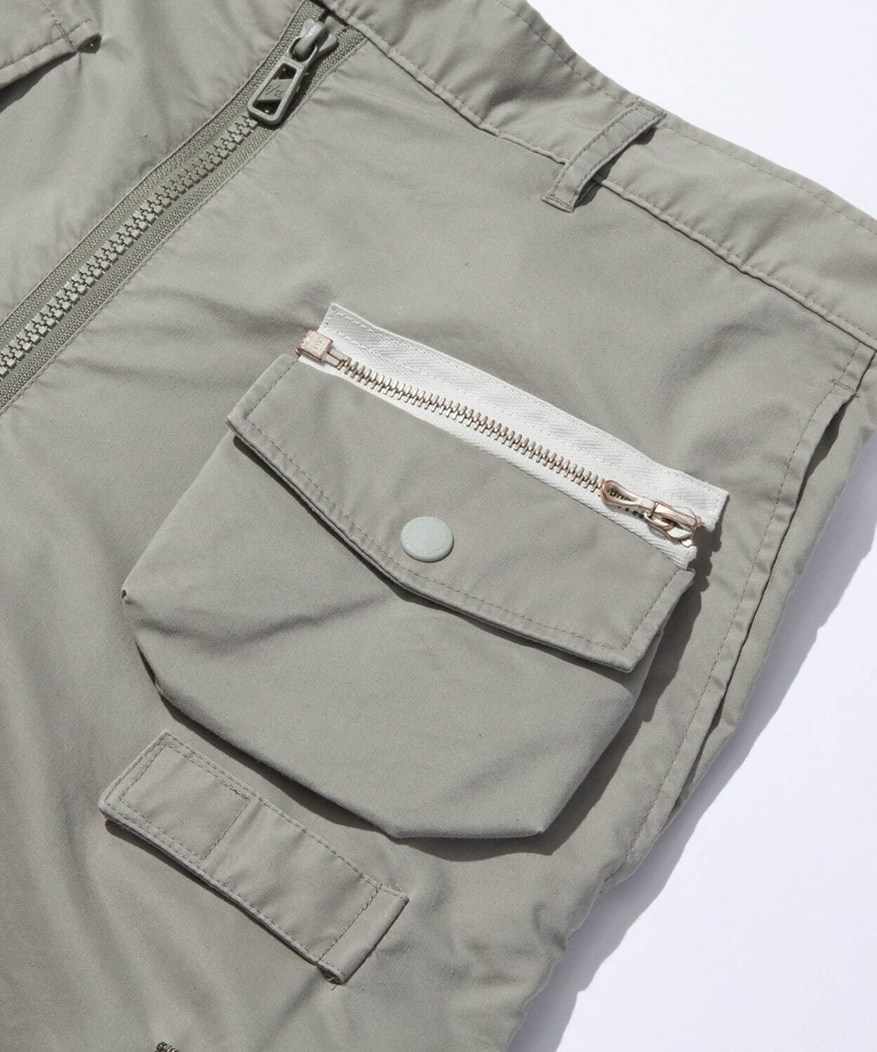 エフシーイー×ディガウェルのセットアップ “マルチポケット付”顔料染めシャツ＆パンツ｜写真40