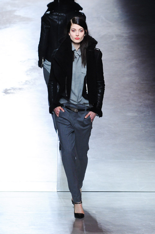 アンソニー ヴァカレロ(Anthony Vaccarello) コレクション アンソニー ヴァカレロ(Anthony Vaccarello) コレクション