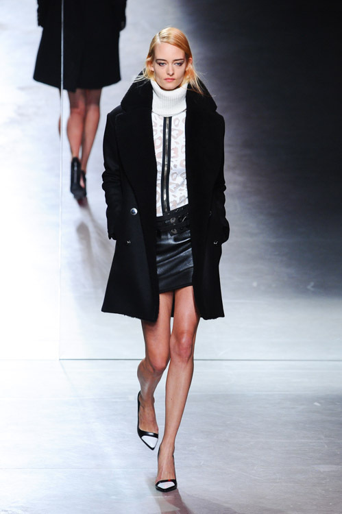 アンソニー バカレロ(Anthony Vaccarello) 2014-15年秋冬ウィメンズコレクション  - 写真9