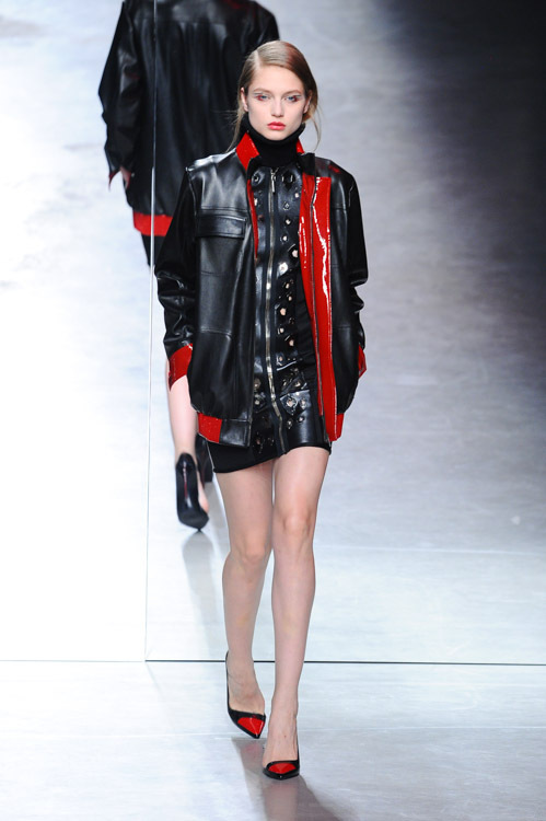 アンソニー バカレロ(Anthony Vaccarello) 2014-15年秋冬ウィメンズコレクション  - 写真24