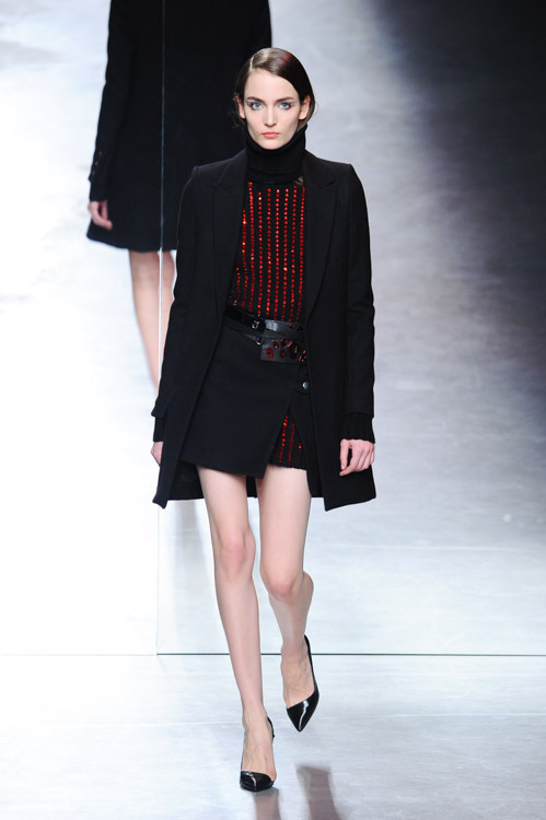 アンソニー バカレロ(Anthony Vaccarello) 2014-15年秋冬ウィメンズコレクション  - 写真34