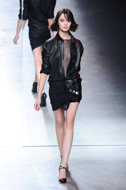 アンソニー バカレロ(Anthony Vaccarello) 2014-15年秋冬ウィメンズコレクション  - 写真37