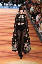 エトロ 2023年春夏ウィメンズコレクション - 変わらぬ伝統に、新たな視点を｜写真44