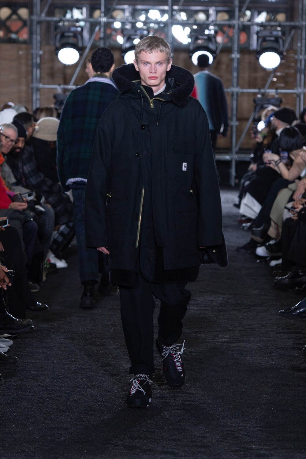 サカイ(sacai) 2023-24年秋冬ウィメンズ&メンズコレクション  - 写真20