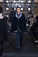 sacai man 2023年秋冬コレクション - 個性を引き出す“ジッパー”で変身｜写真12