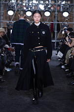 sacai man 2023年秋冬コレクション - 個性を引き出す“ジッパー”で変身｜写真21