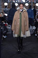 sacai man 2023年秋冬コレクション - 個性を引き出す“ジッパー”で変身｜写真22