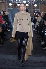 sacai man 2023年秋冬コレクション - 個性を引き出す“ジッパー”で変身｜写真44