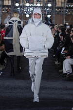 sacai man 2023年秋冬コレクション - 個性を引き出す“ジッパー”で変身｜写真61