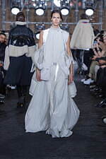 sacai man 2023年秋冬コレクション - 個性を引き出す“ジッパー”で変身｜写真64