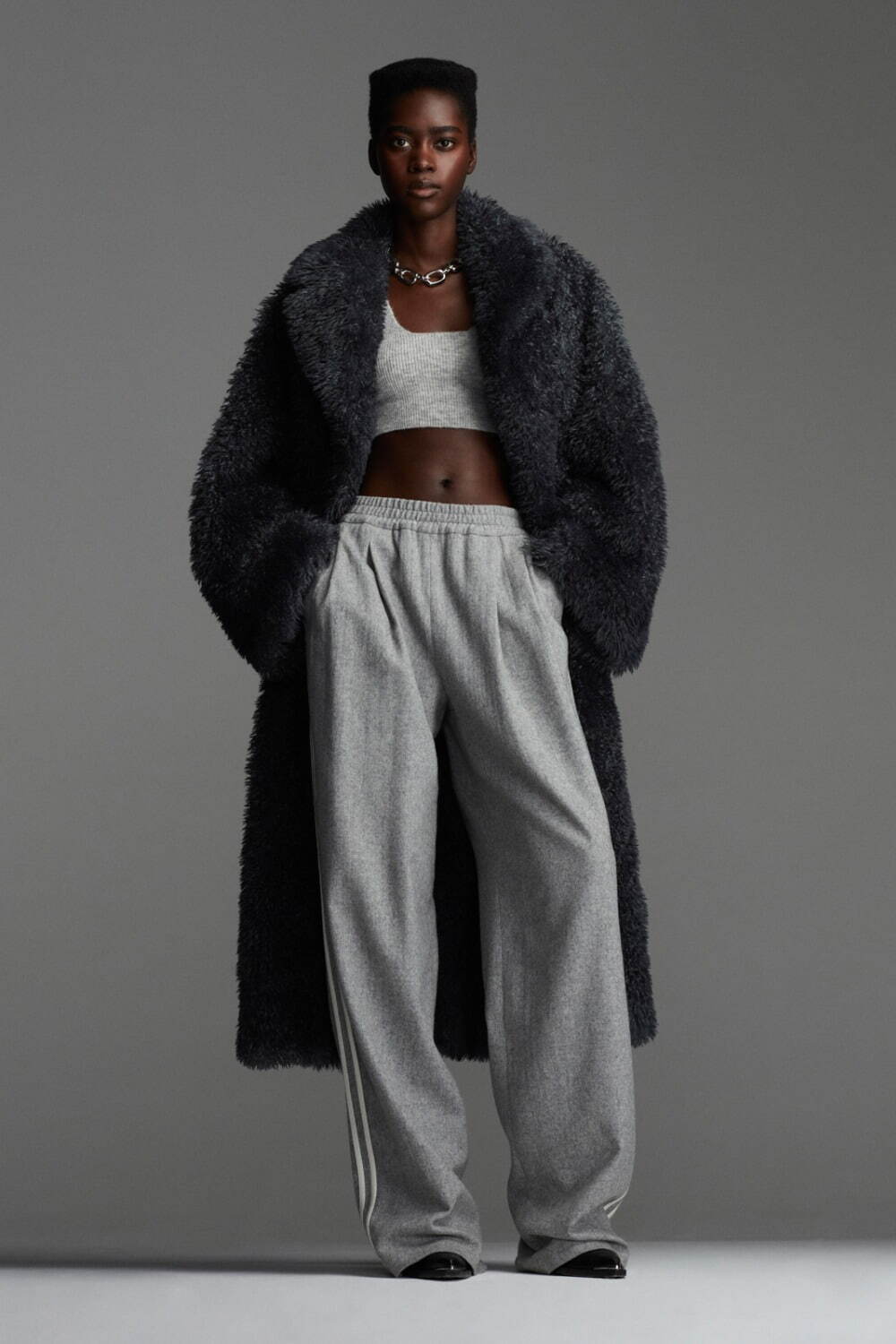 エルマンノ シェルヴィーノ(ERMANNO SCERVINO) 2023年プレ