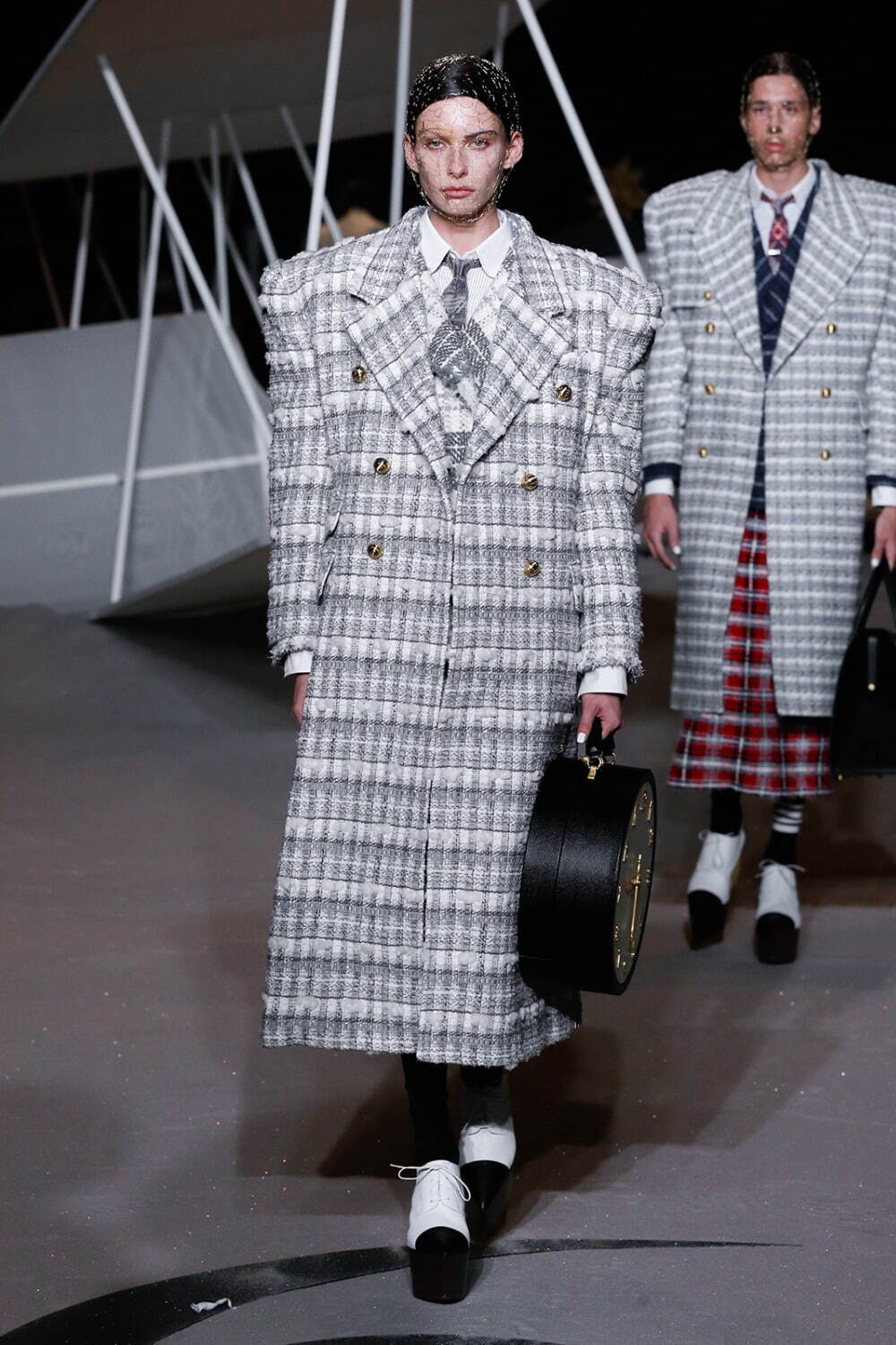 トム ブラウン(THOM BROWNE) 2023-24年秋冬ウィメンズコレクション  - 写真28