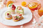 アフタヌーンティー・ティールーム“桜や苺”を味わう春限定アフタヌーンティーセット＆パフェ｜写真1