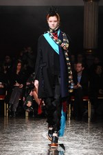 アンダーカバー 2014-15年秋冬コレクション - 装飾で物語るファンタジーな世界観｜写真33