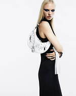 ヴェルサーチェ(VERSACE) リピート｜写真1