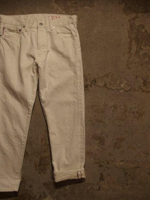 AMERICANA "Cropped Jeans - One Wash/White" 1