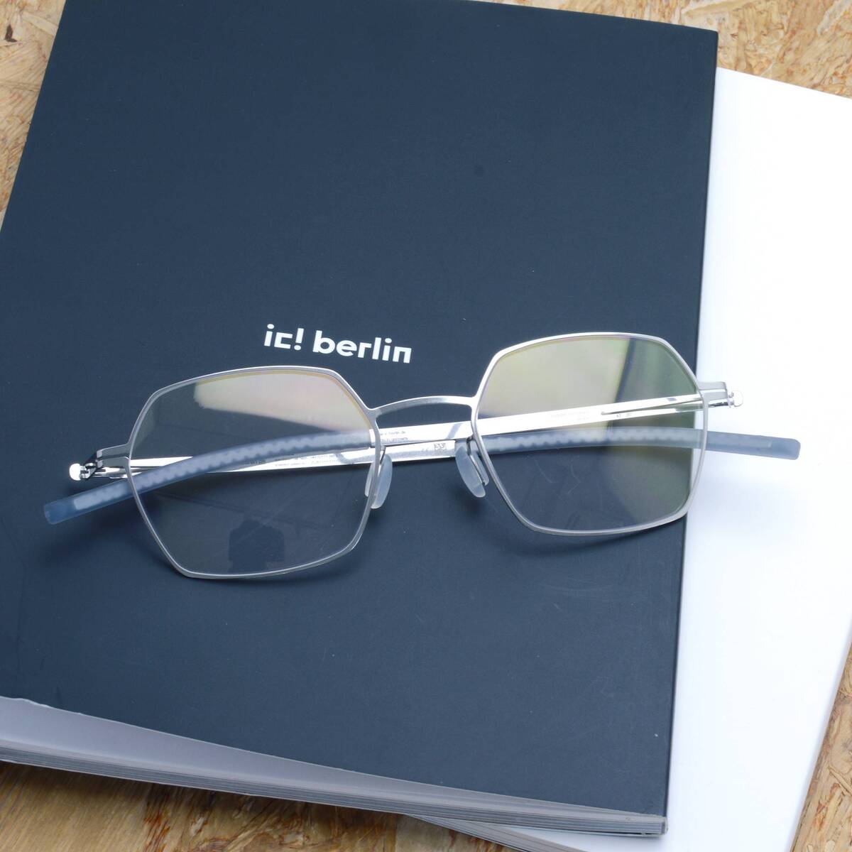 ic!berlin アイシーベルリン / Coromell - 画像1枚目