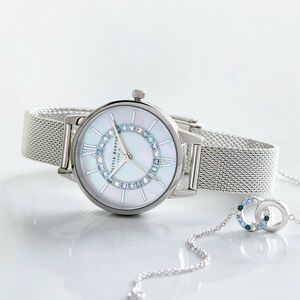 オリビア・バートン【エイチエムエスウォッチストア限定　ギフトセット】 ワンダーランド - ミディ ブルー クリスタル シルバー メッシュ & ブルー クリスタル ブレスレット