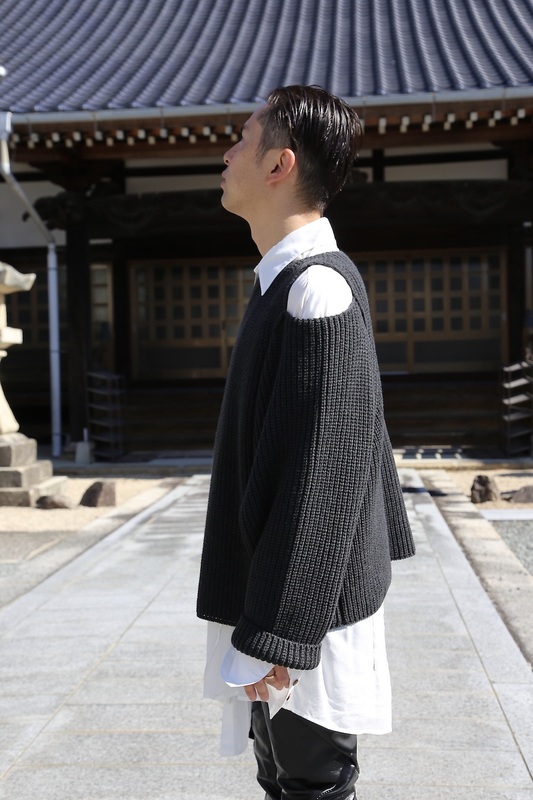 sulvam Slit over knit 激安ショップ Sulvam オーバーニット ニット/セーター
