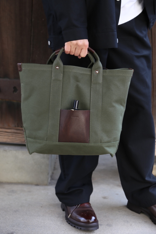 Hender Scheme campus bag small(mj-rb-cba)khaki green発売 写真2