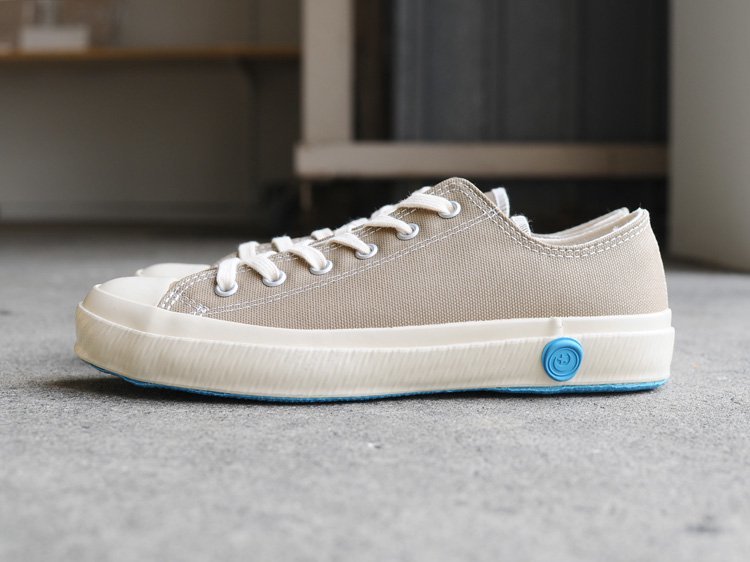 LOW PARAVUL COAT / Sand