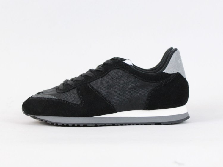 MARATHON / Black