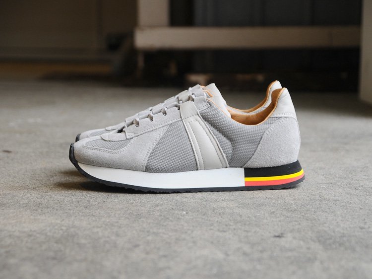 GERMAN MILITARY TRAINER 1766CSL / Gray×Light Gray