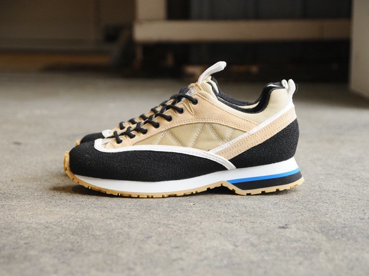 Climber 2500CS / Beige×White×Honey Sole