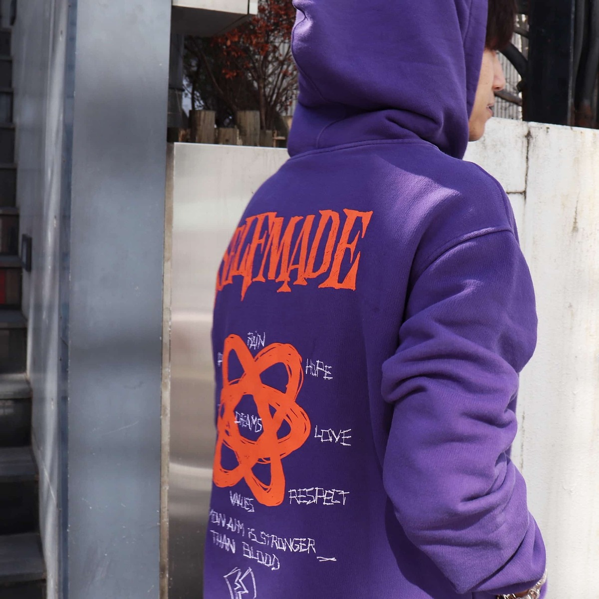 [40%OFF]SELF MADE BY GIANFRANCO VILLEGAS / Oversized hoodie front Atom - 画像1枚目