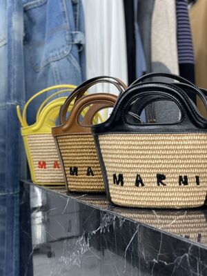 【22SS】MARNI LOGO MINI BAG - 画像1枚目
