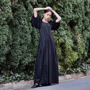 FUMIE=TANAKA / plain lace-up OP - 画像1枚目