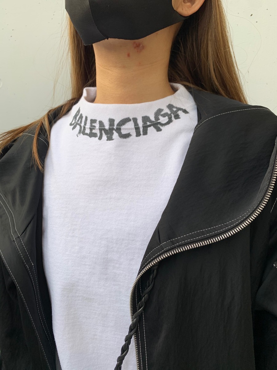 エレファンツ バレンシアガ(BALENCIAGA) 女性